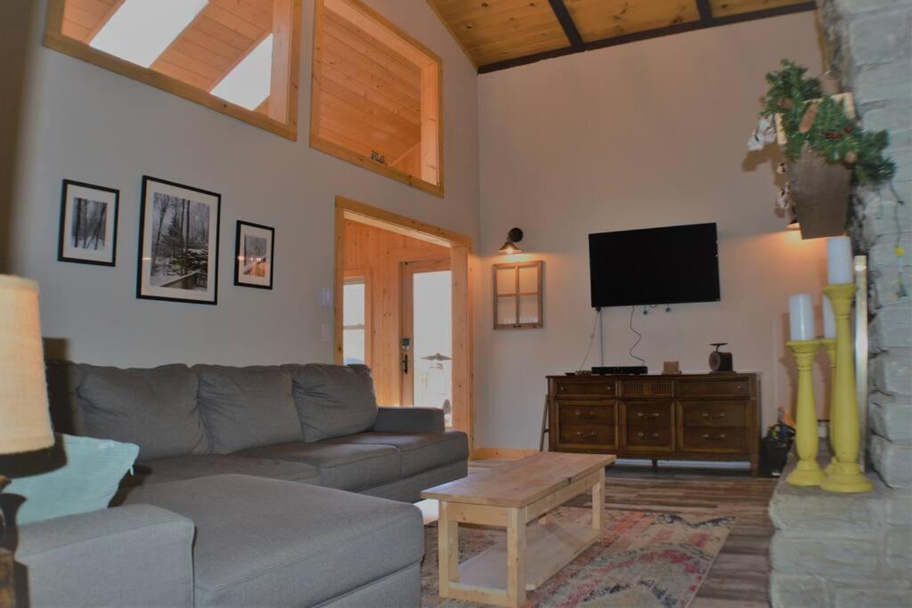 Cozy Cabin With Boosted Wi-Fi บีชเมาน์เทน ภายนอก รูปภาพ